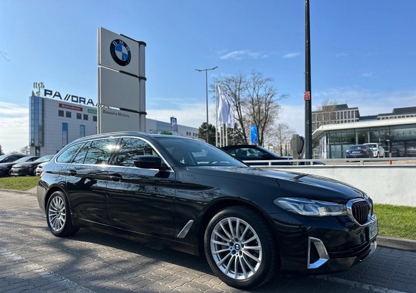 BMW Seria 5 cena 169900 przebieg: 74900, rok produkcji 2020 z Warszawa małe 781